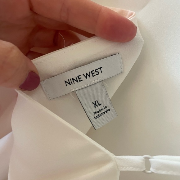 Nine West classy, formal tank with adjustable straps. Size xL, NWT - Picture 8 of 10